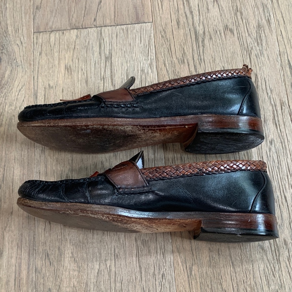 Allen Edmonds Maxfield Black and Brown Tassel Leather Loafers Size 9 - Picture 9 of 11